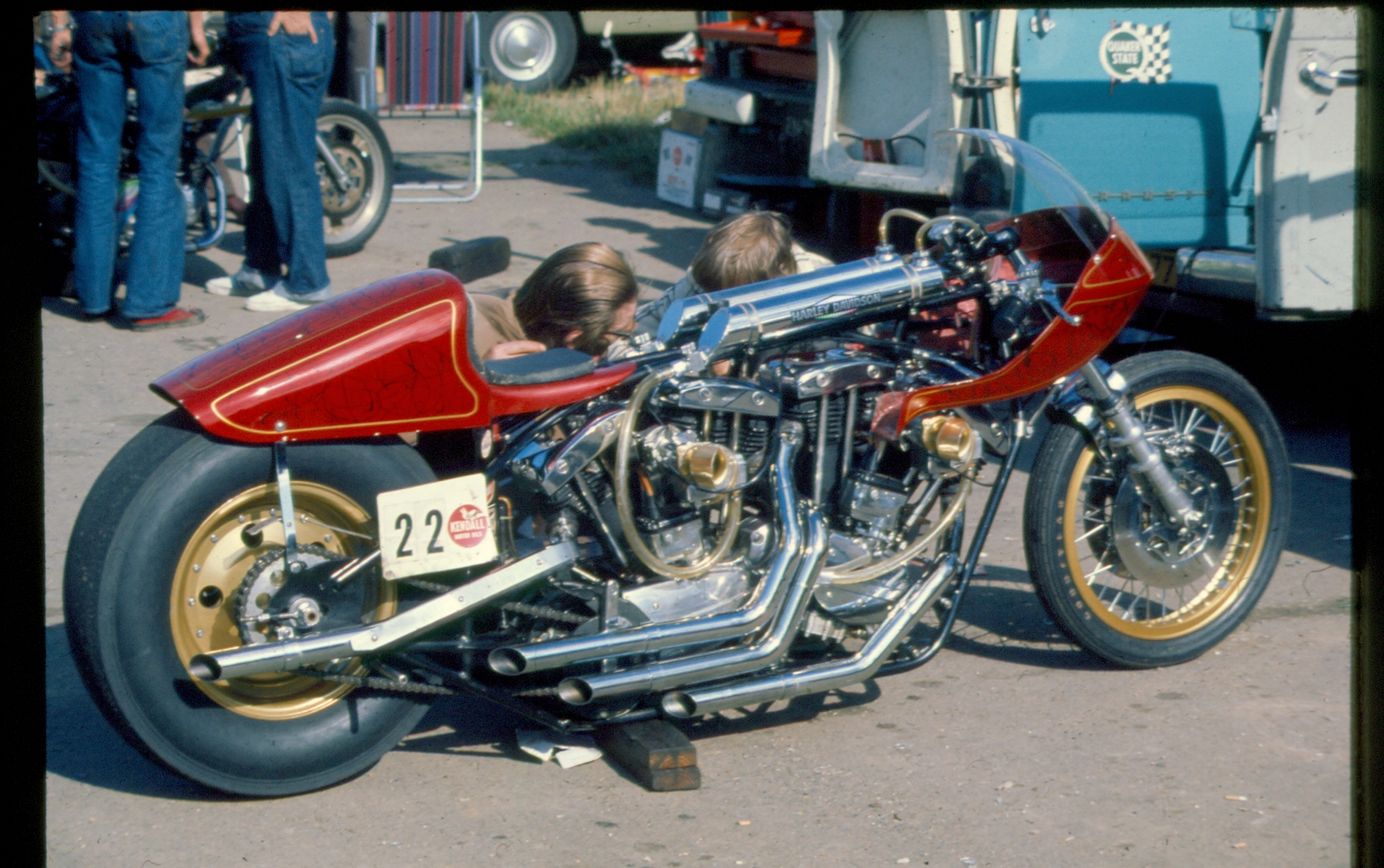 Danny Johnson twin 1975.jpg