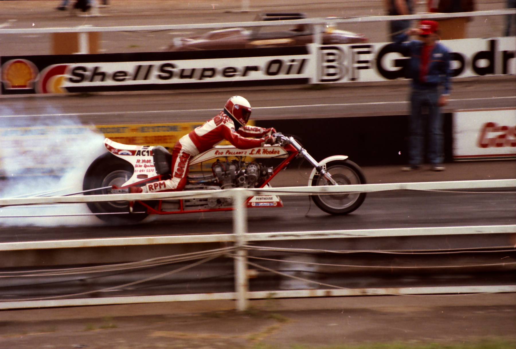 Rod pallant burns out on the LA Hooker